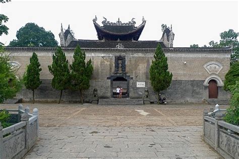  L'antico tempio di Yongzhou: Un viaggio nel tempo tra storia e spiritualità!