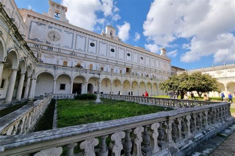 Il Museo del Jingzhou - Un viaggio nella storia e un gioiello culturale da scoprire!